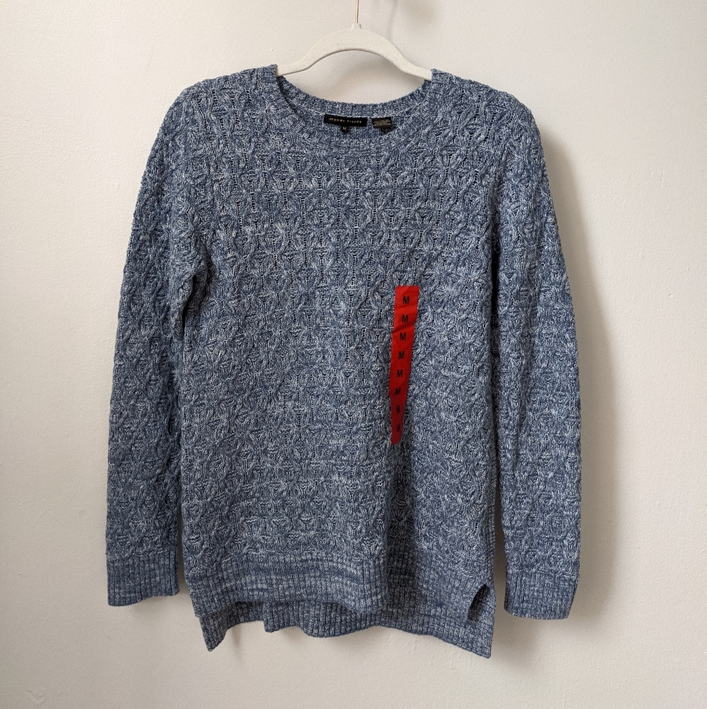 *Sold* NWT Jeanne Pierre blue and white cable knit sweater size M